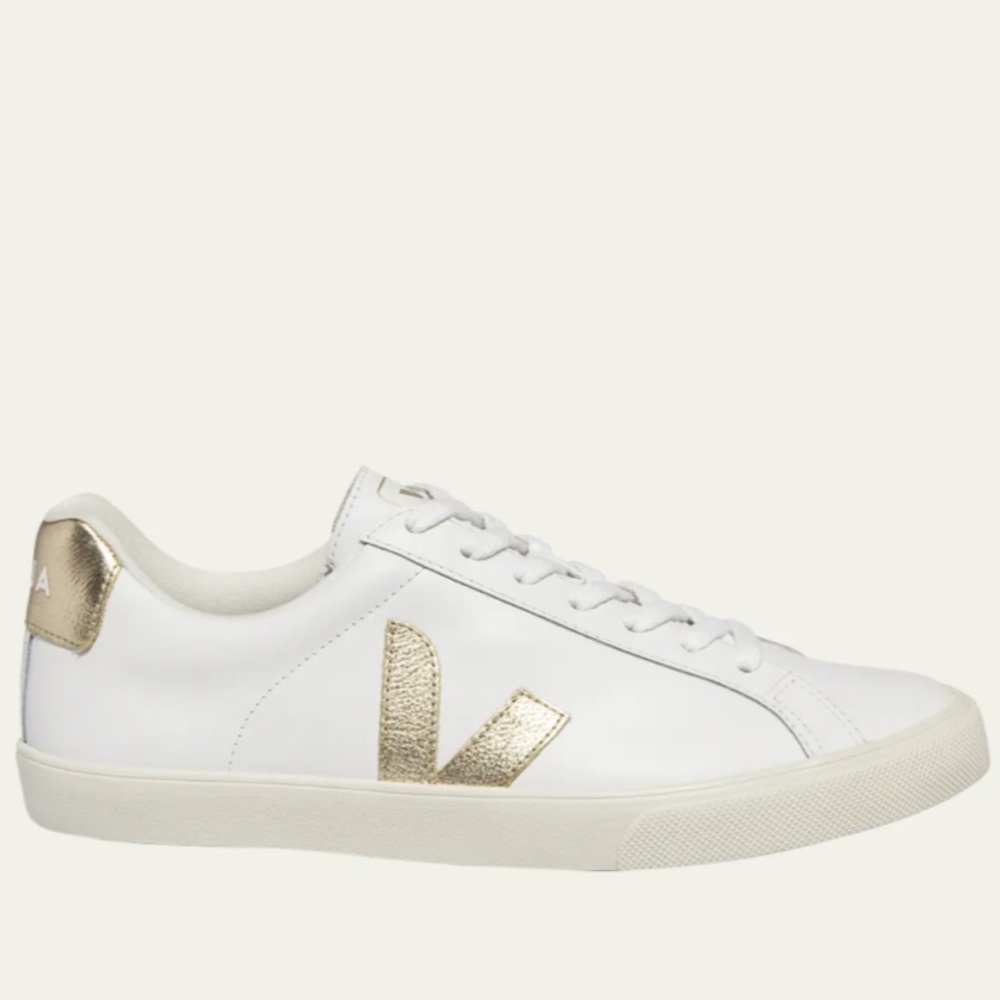 VEJA Esplar Logo Leather Low-Top Sneakers